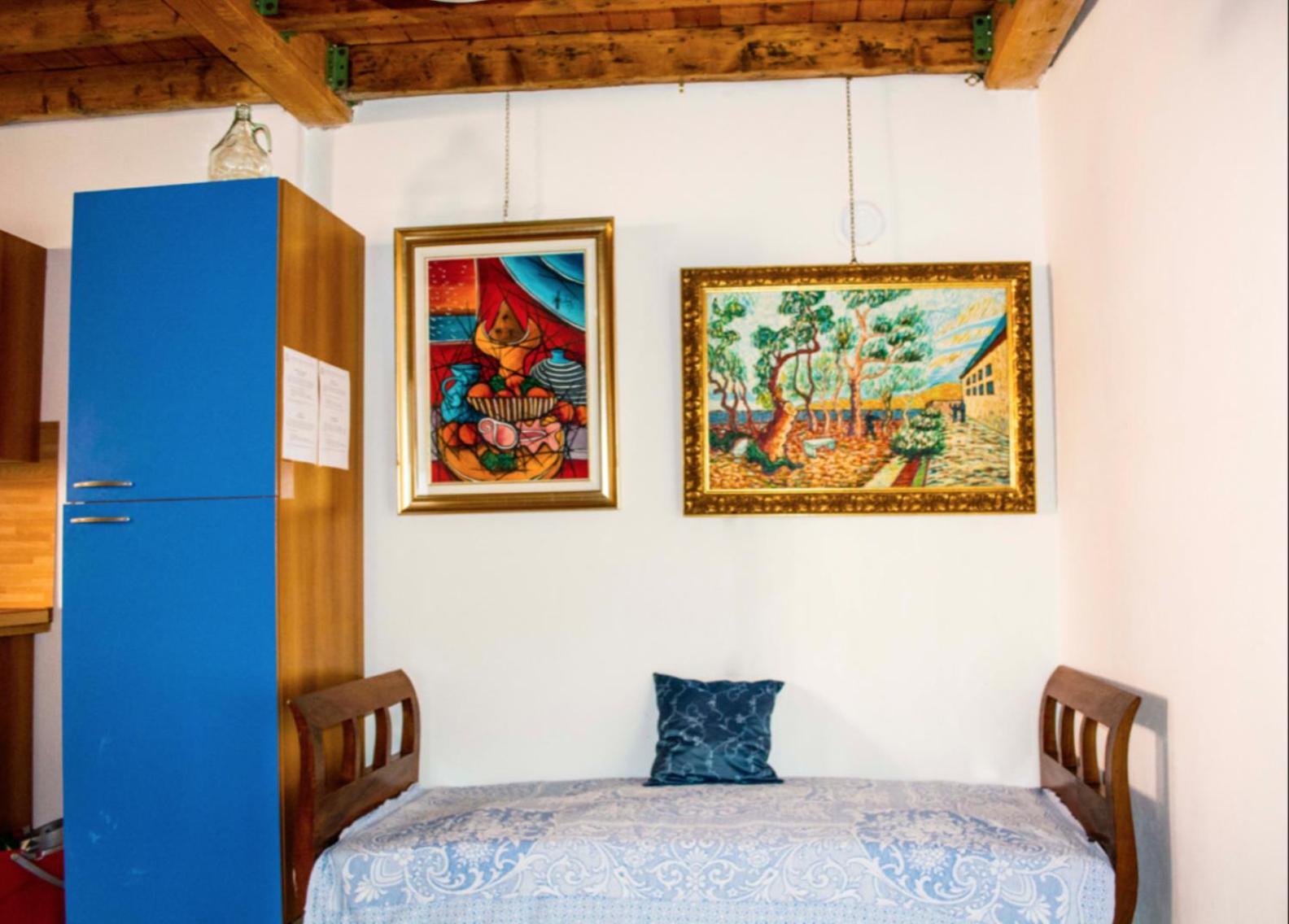 Cozy Castello Apartment Manerba del Garda Luaran gambar