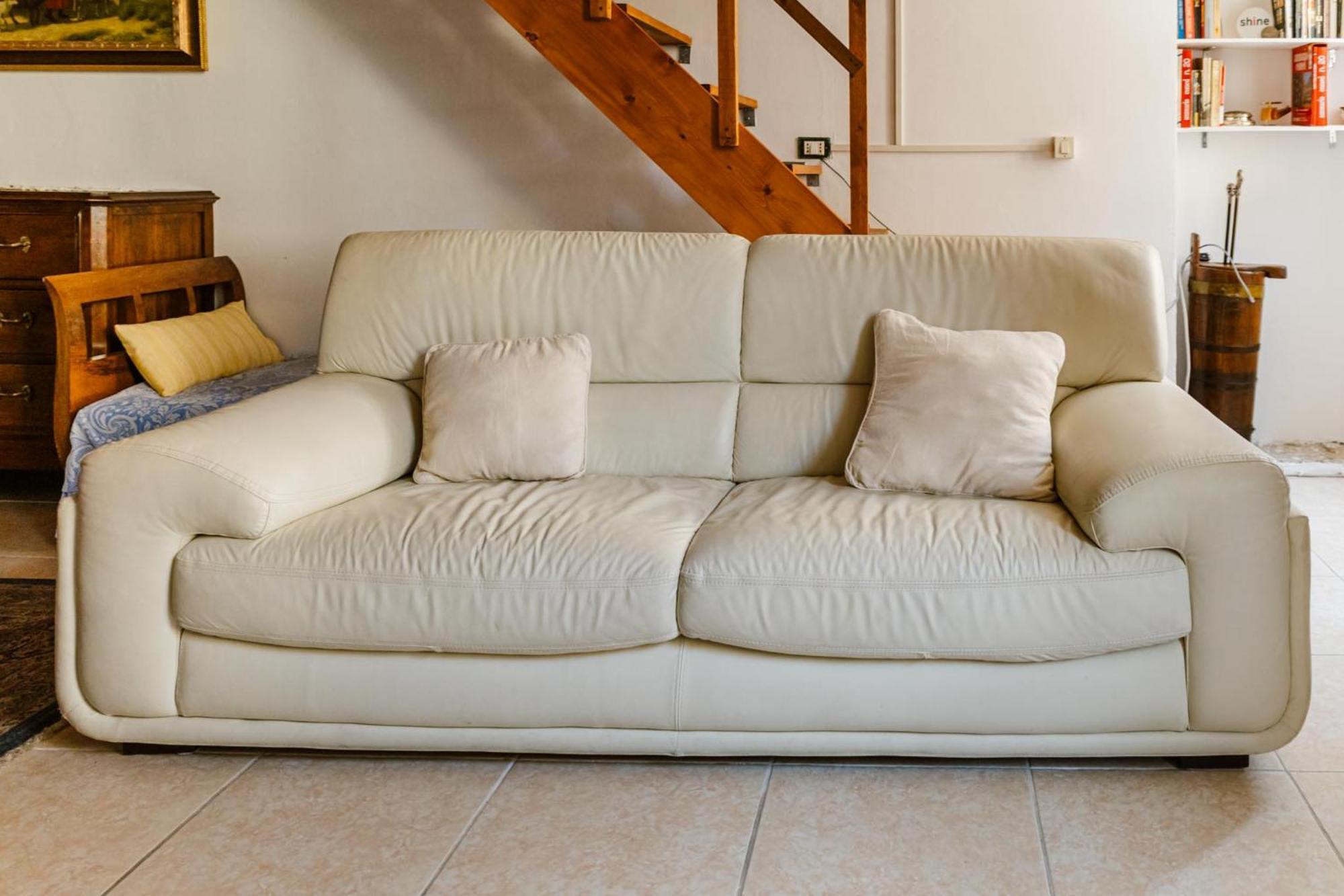 Cozy Castello Apartment Manerba del Garda Luaran gambar