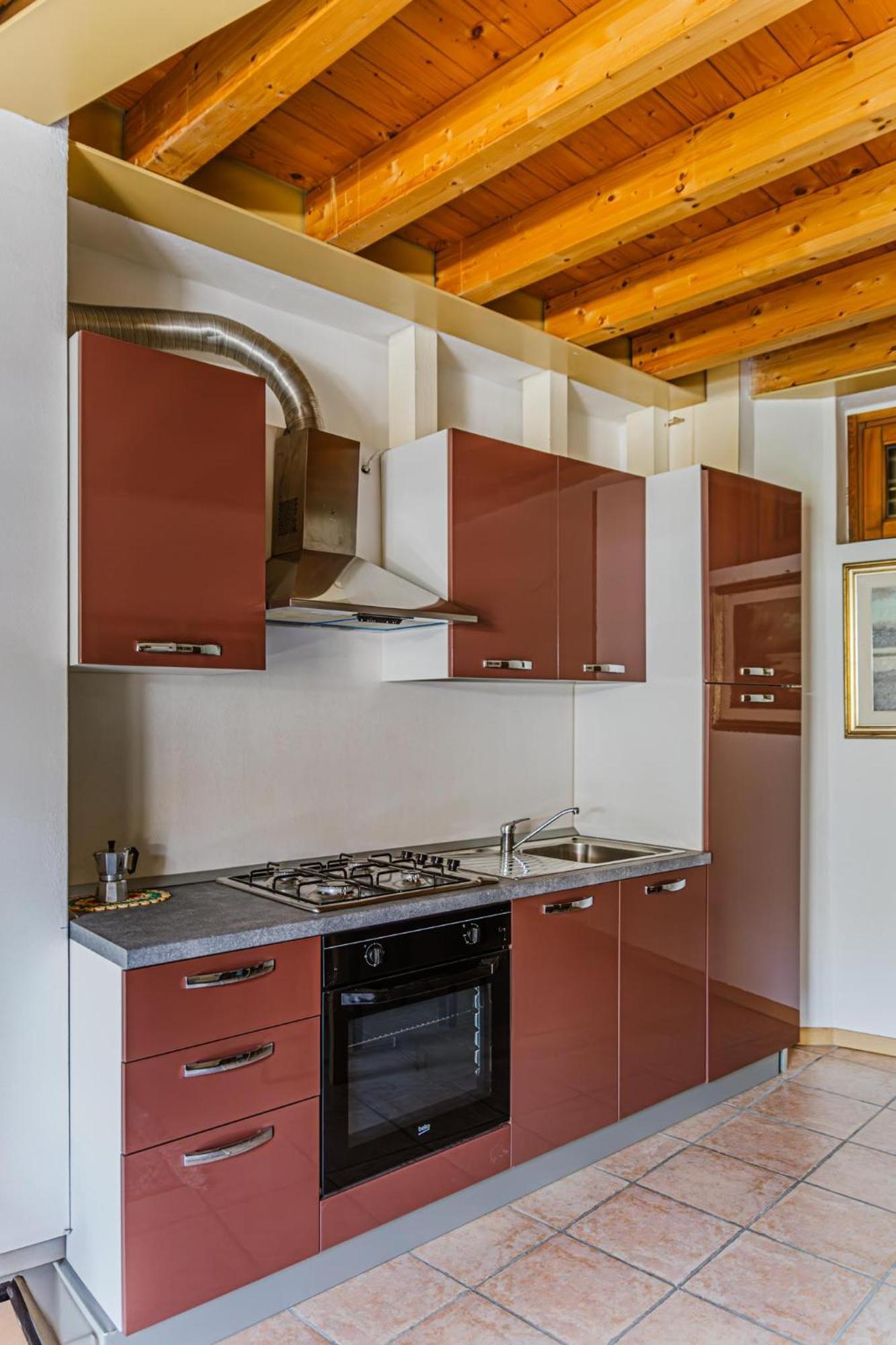 Cozy Castello Apartment Manerba del Garda Luaran gambar