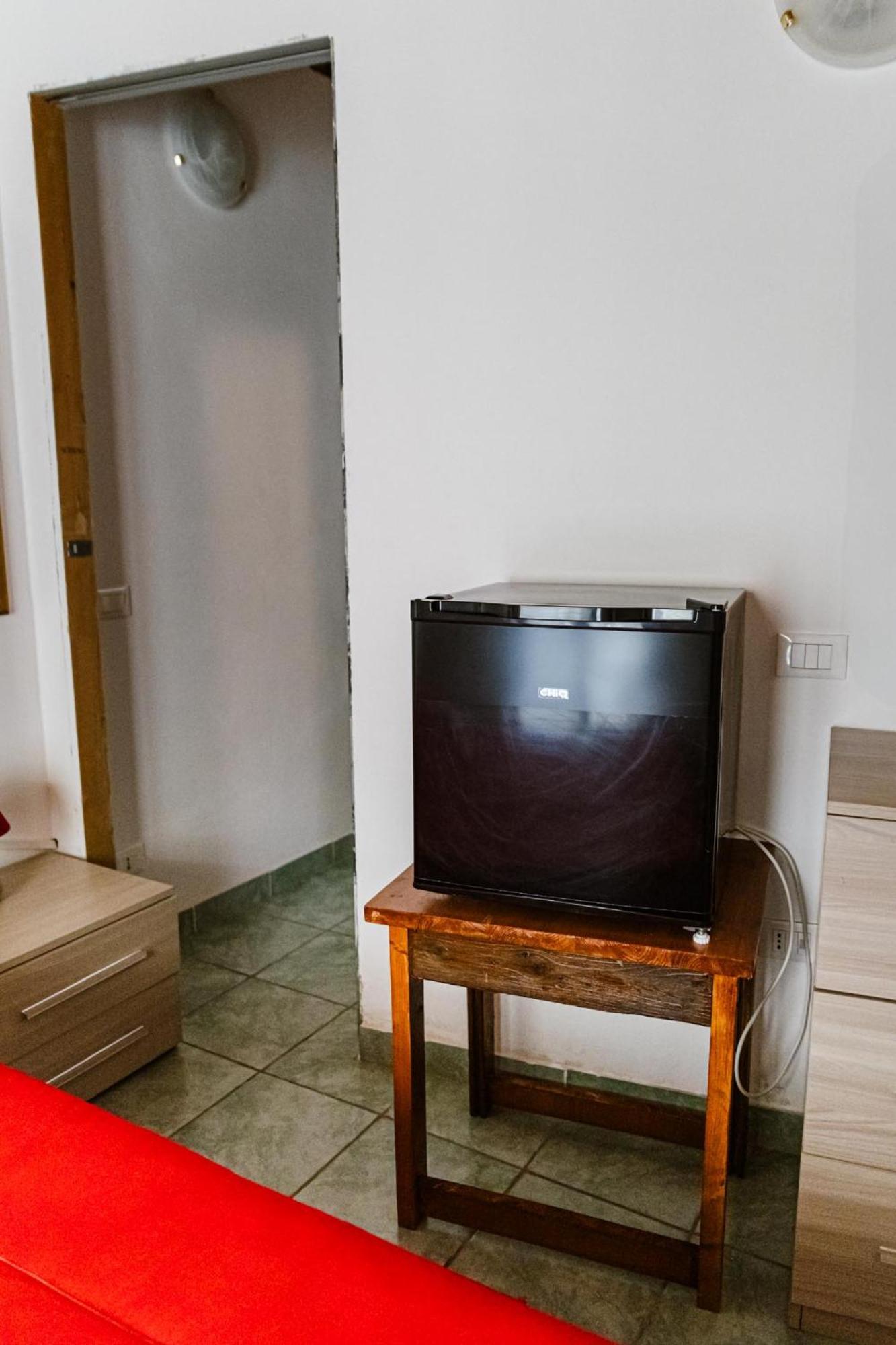 Cozy Castello Apartment Manerba del Garda Luaran gambar